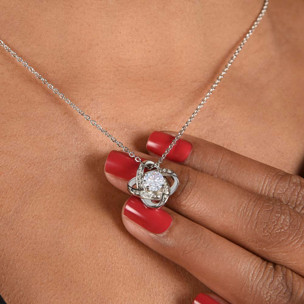 To The Best Mom In The World - Necklace - INCLUDES FREE SHIPPING
